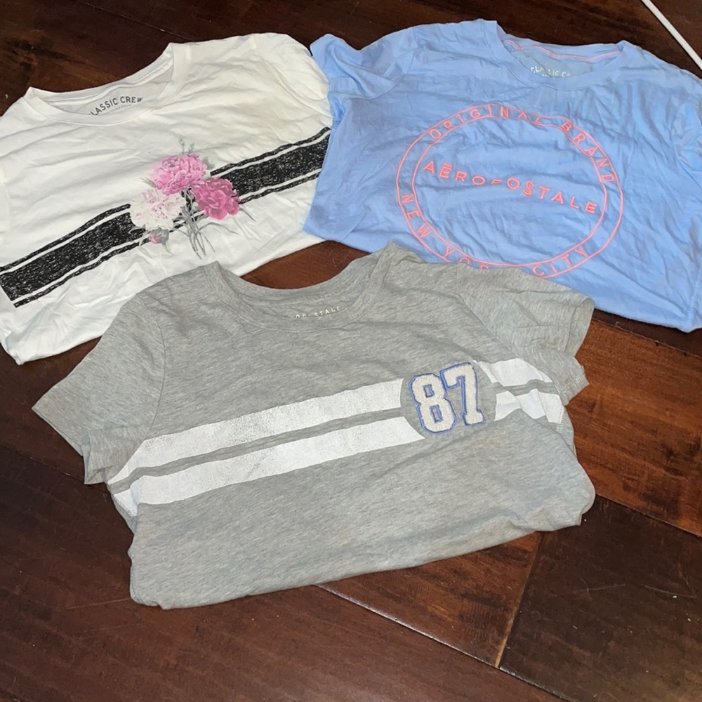 Aeropostale Tee Shirt Bundle of 3